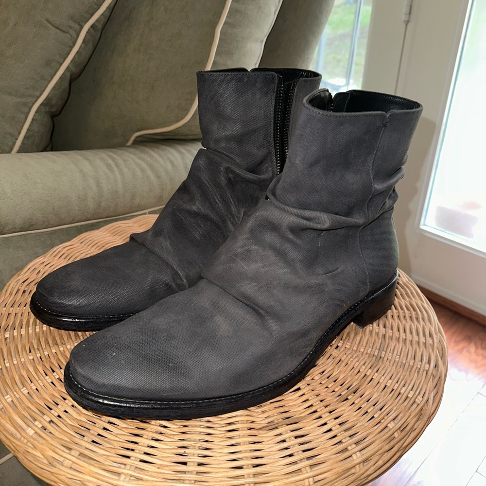 John Varvatos Collection Morrison Sharpei Canvas Distressed Style Boots size 12